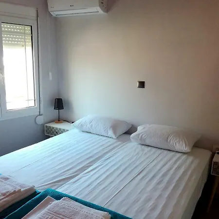 Vorras * Hriszí Aktí Haniá